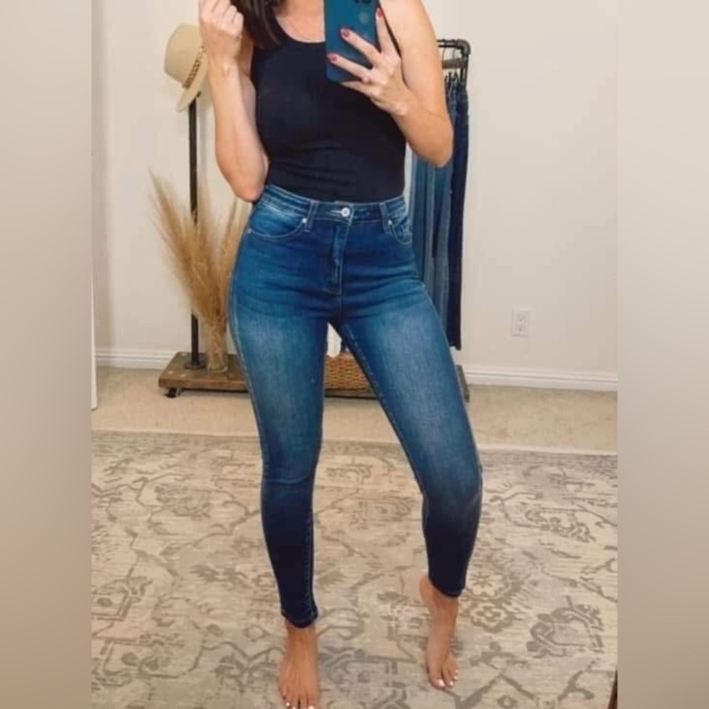 Cora KanCan Jeans
